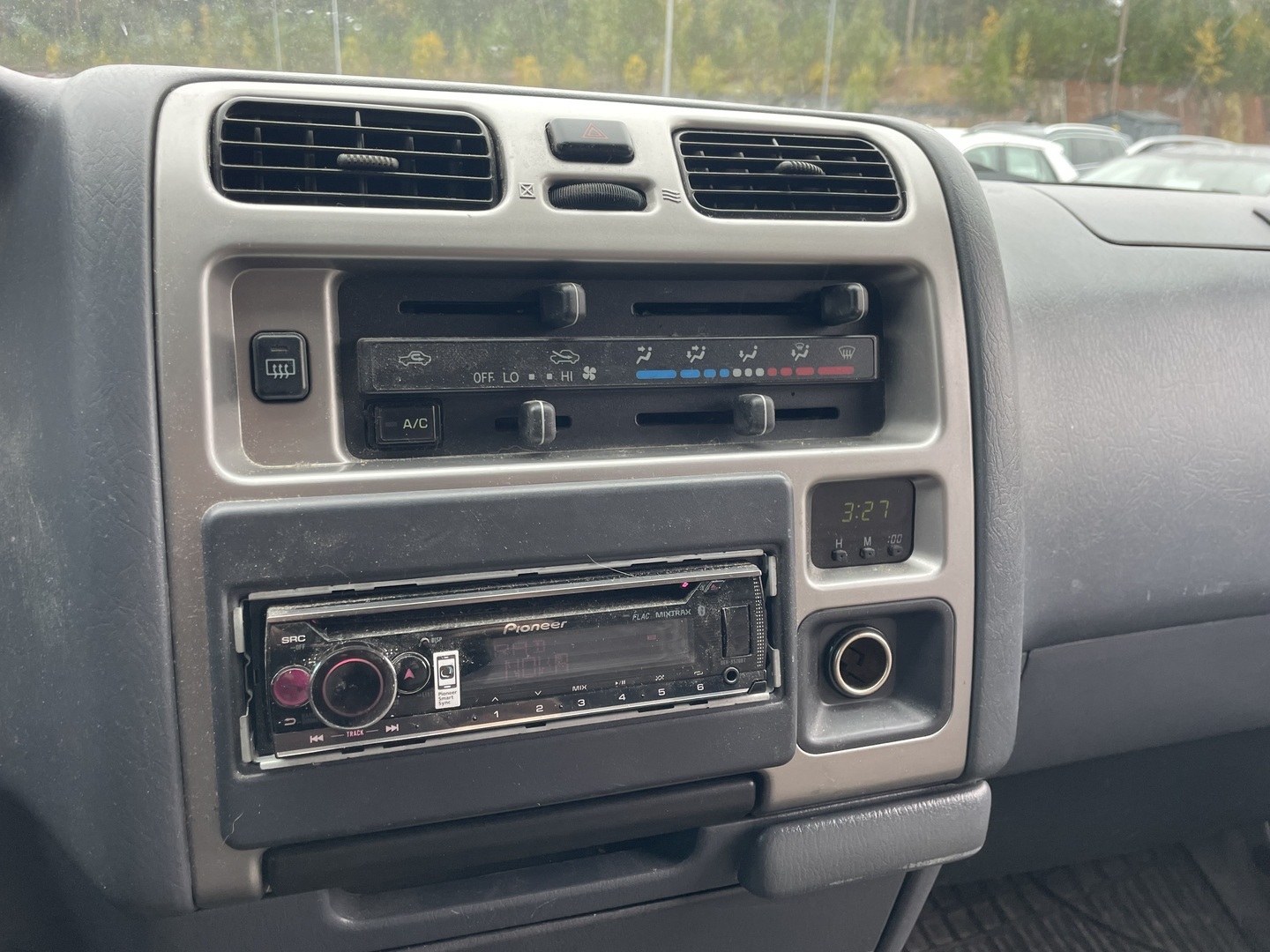 TOYOTA Hiace 2007