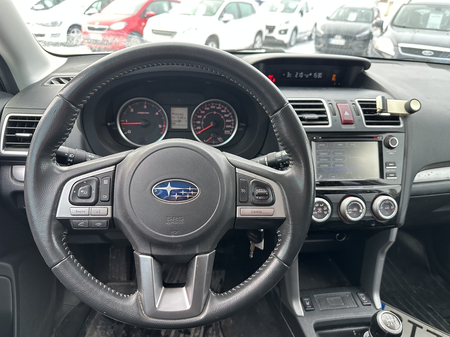 SUBARU Forester 2016