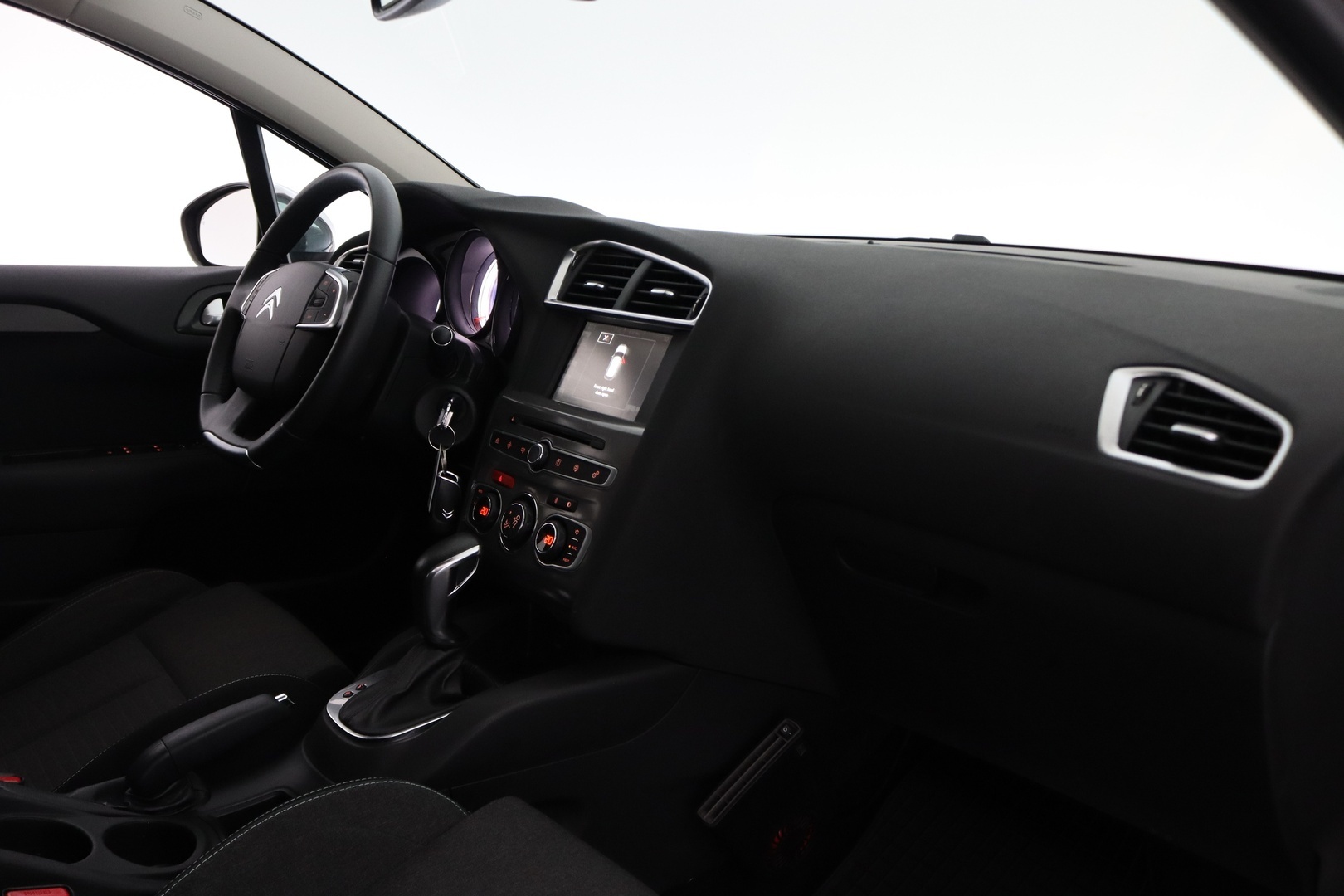 CITROEN C4 2016
