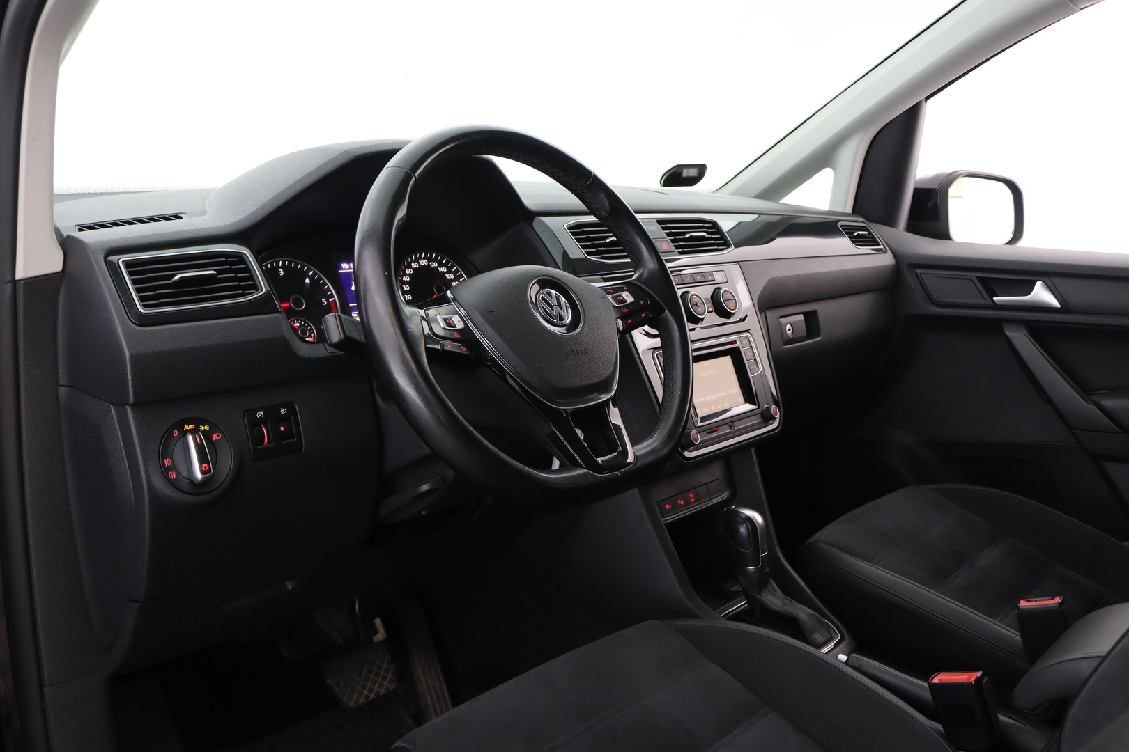VOLKSWAGEN Caddy 2017