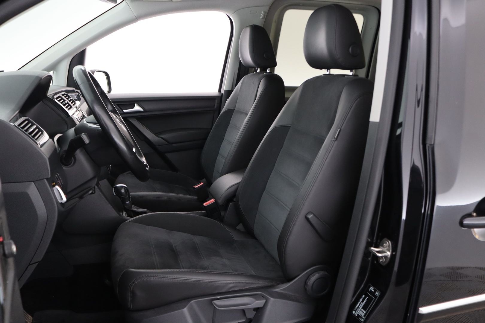 VOLKSWAGEN Caddy 2017