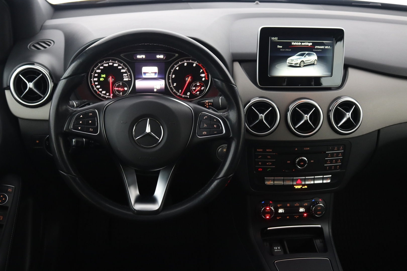 MERCEDES-BENZ B 2018