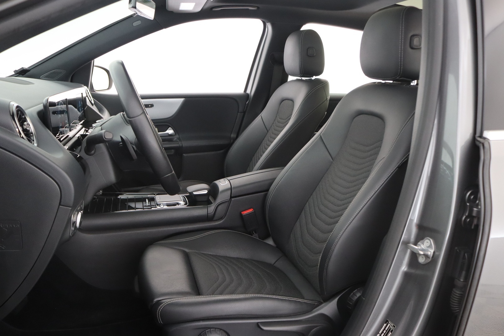 MERCEDES-BENZ B 2019
