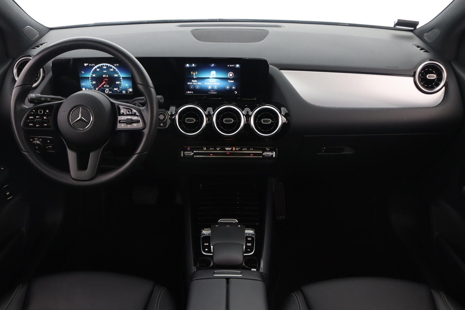 MERCEDES-BENZ B 2019