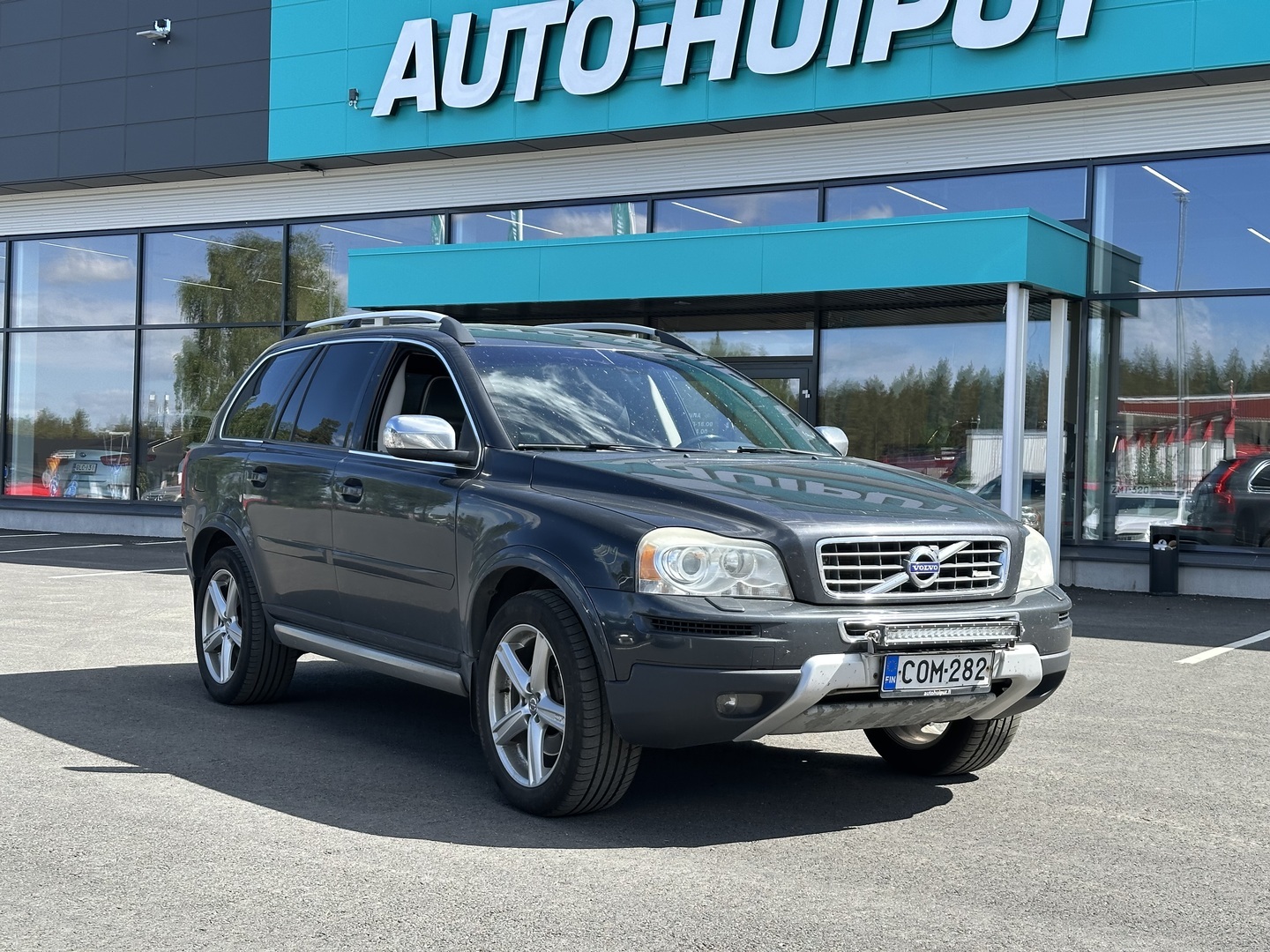 VOLVO XC90 2011