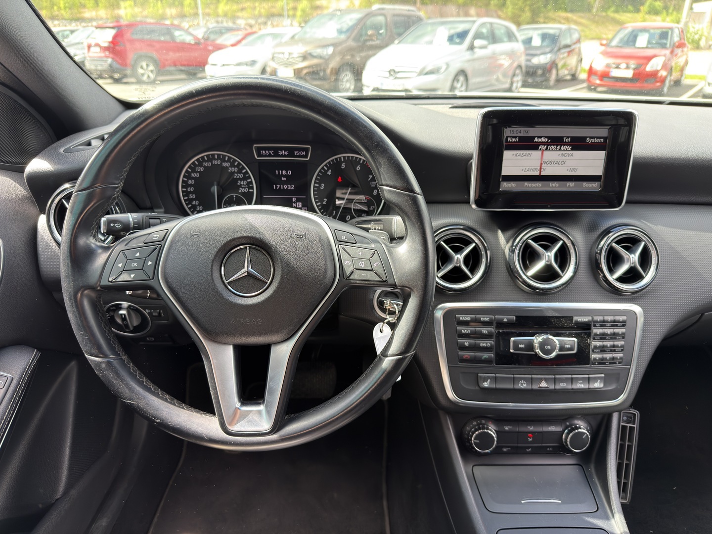 MERCEDES-BENZ A 2013