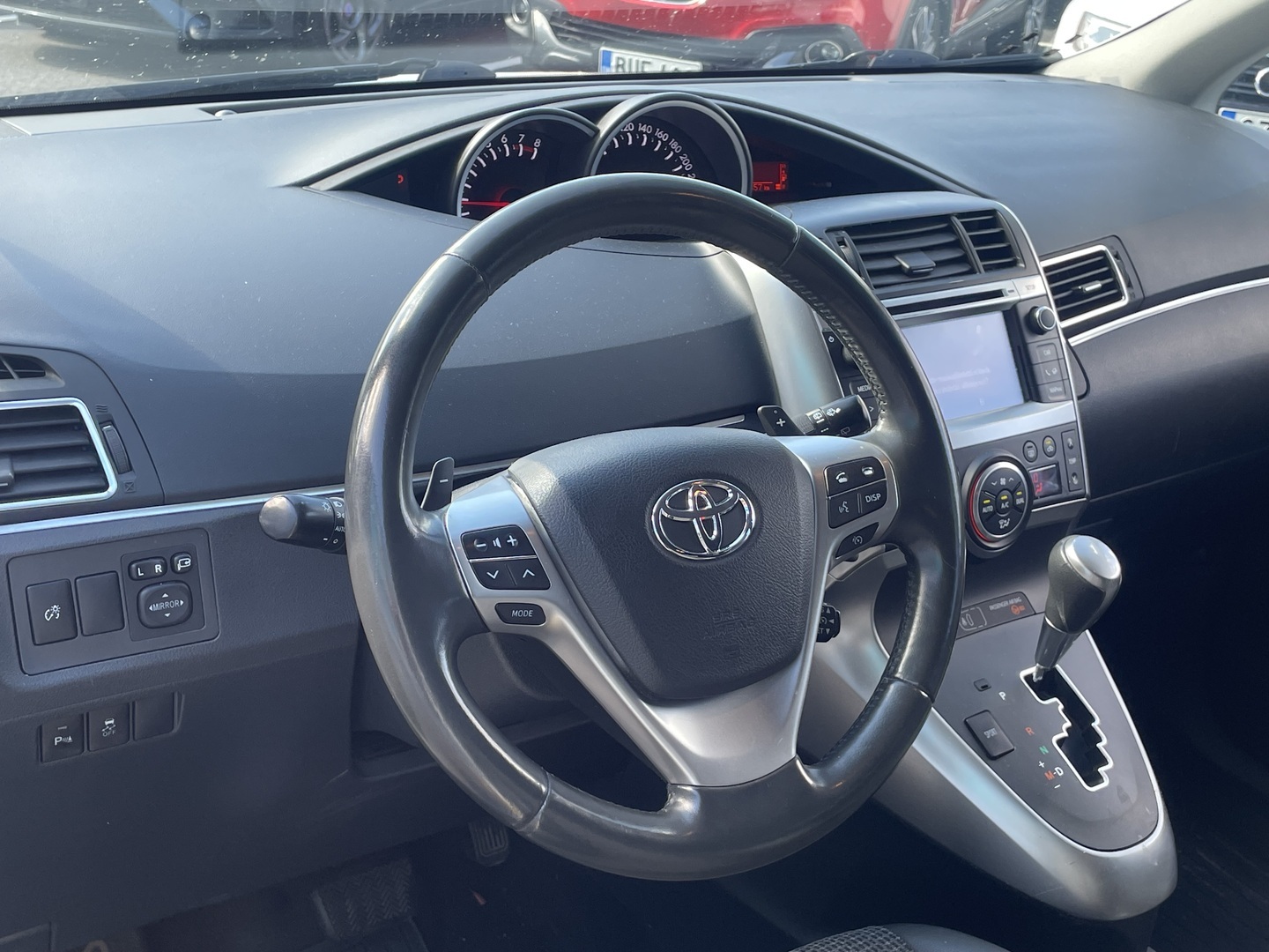TOYOTA Verso 2015