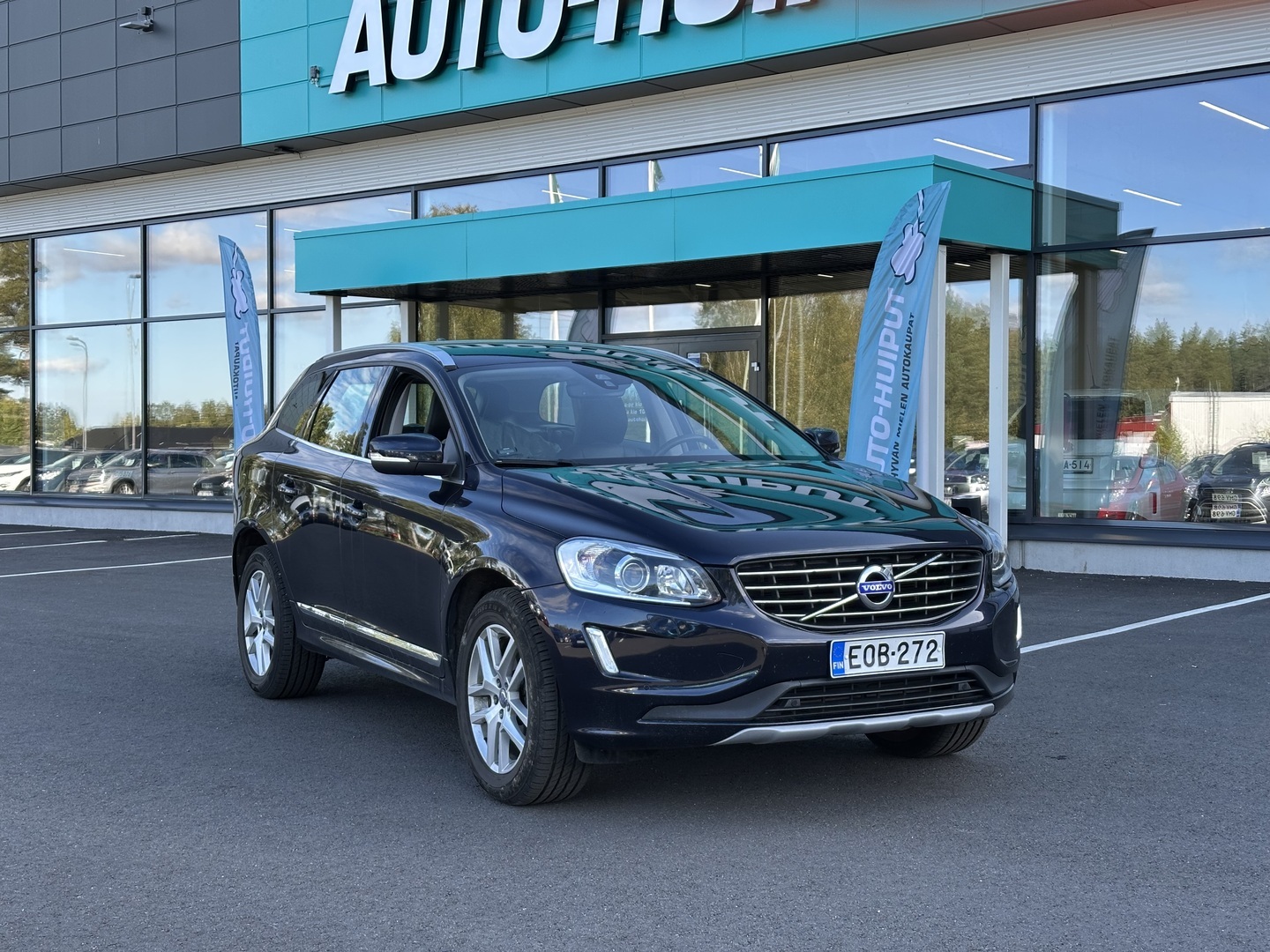VOLVO XC60 2017