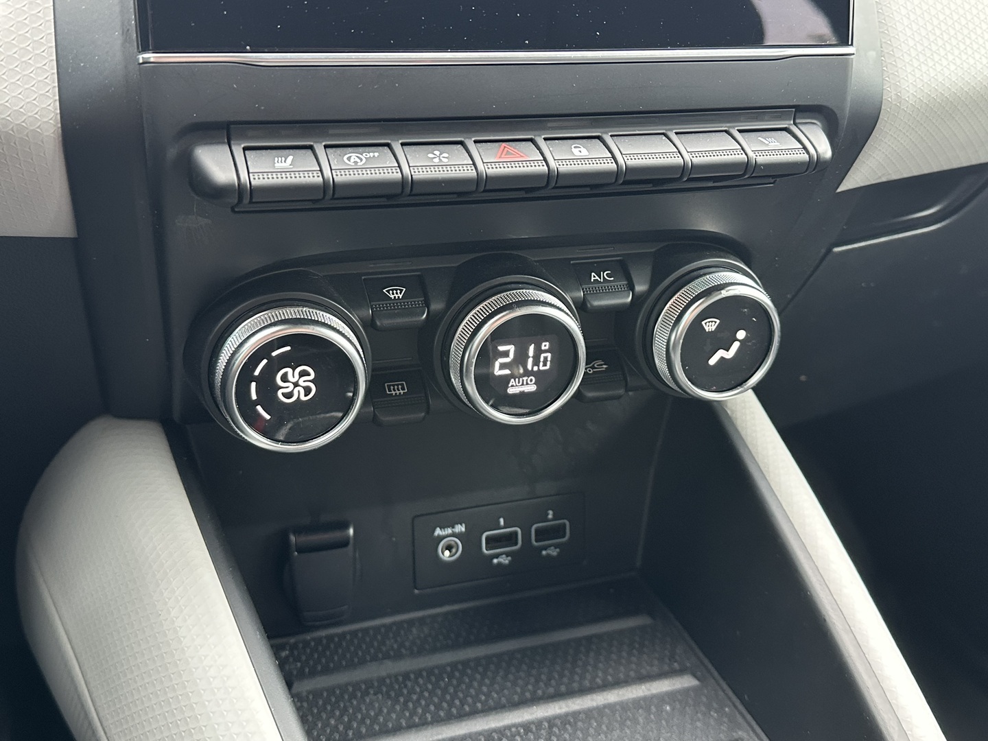 RENAULT Captur 2020