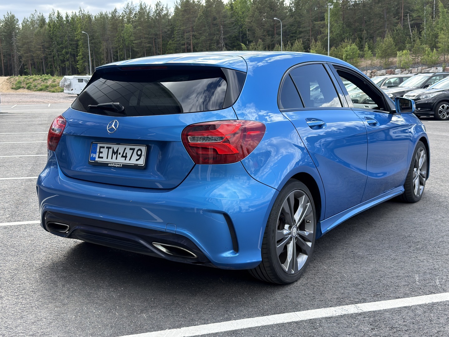 MERCEDES-BENZ A 2016