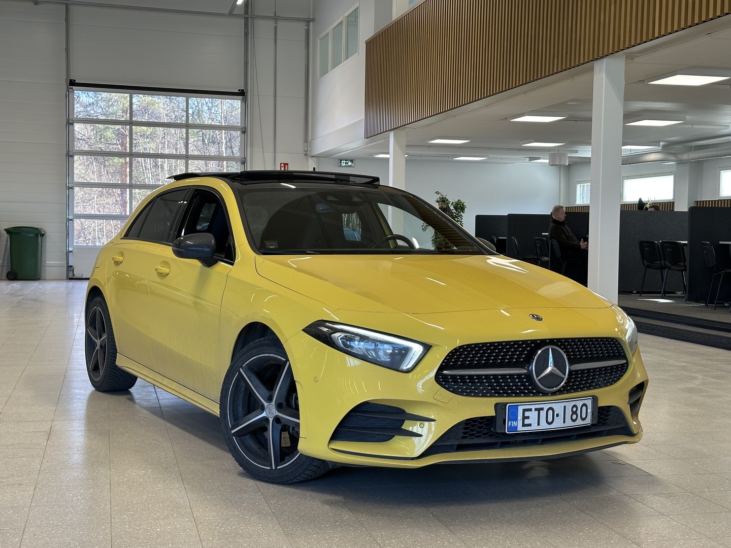 MERCEDES-BENZ A 2021