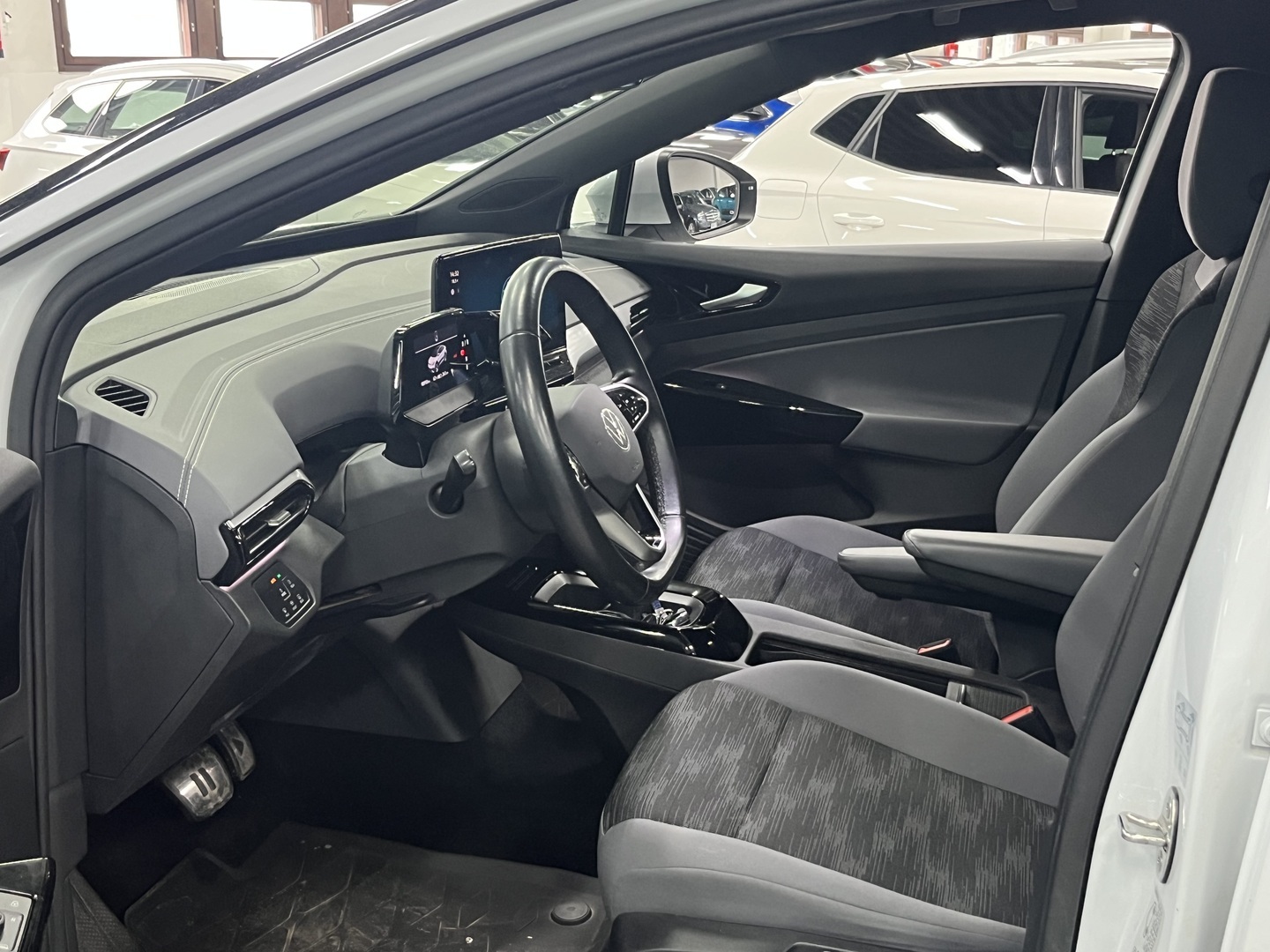 VOLKSWAGEN ID.5 2024