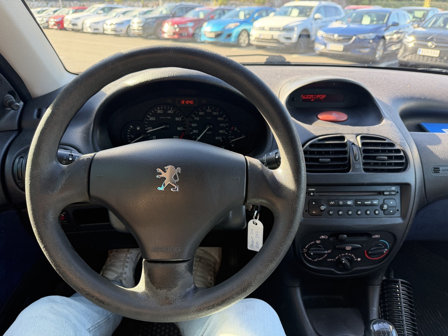 PEUGEOT 206 2002