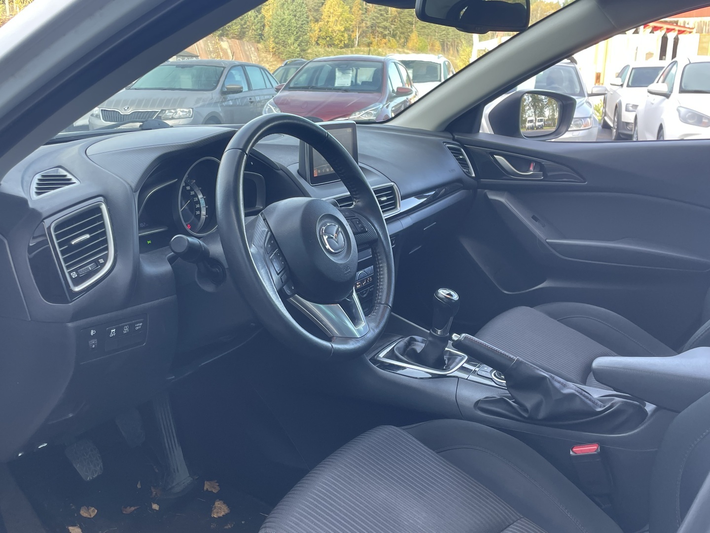 MAZDA Mazda3 2015