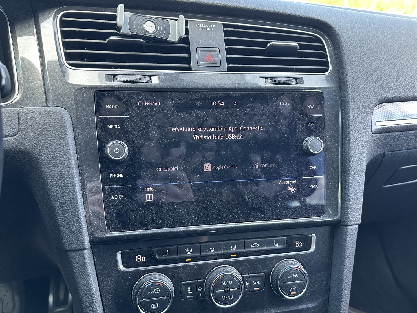 VOLKSWAGEN Golf 2018