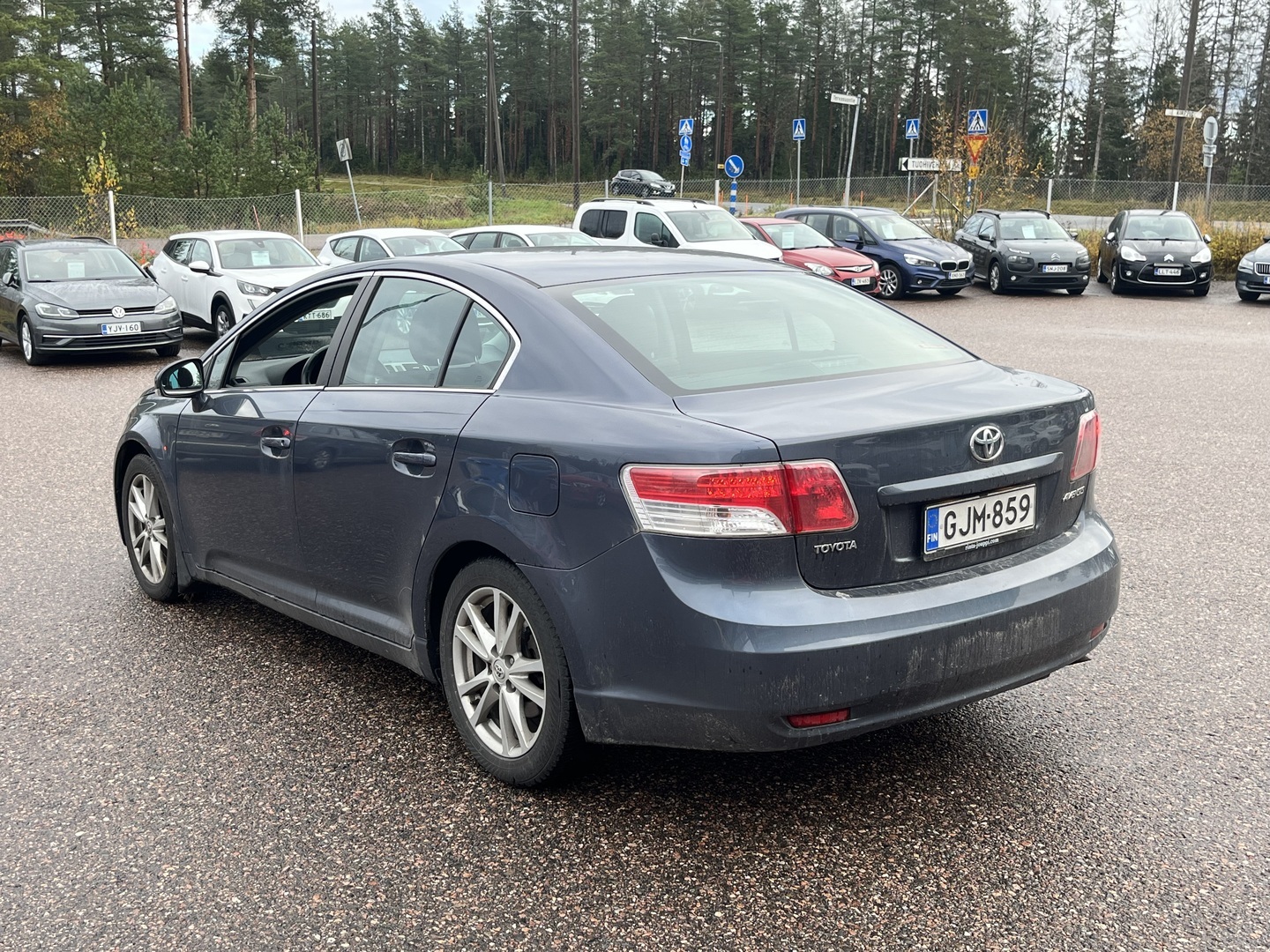 TOYOTA Avensis 2011