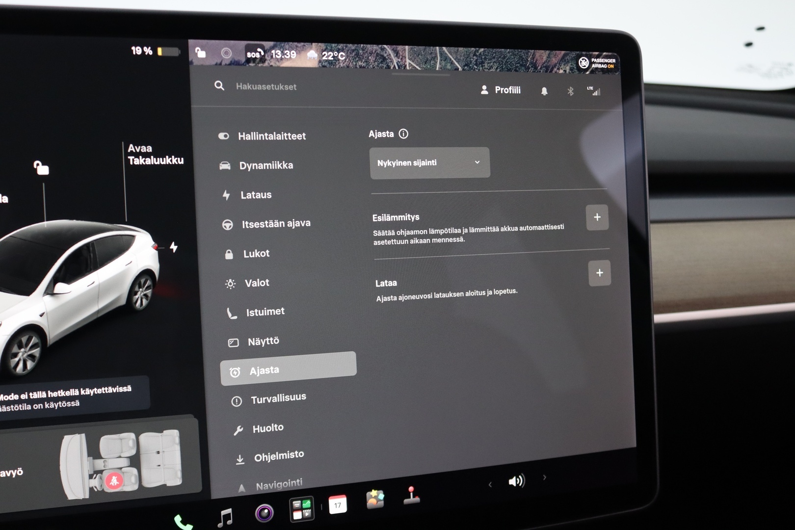 TESLA Model Y 2021