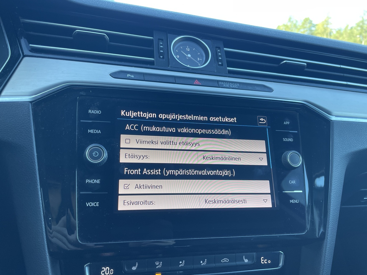 VOLKSWAGEN Passat 2019