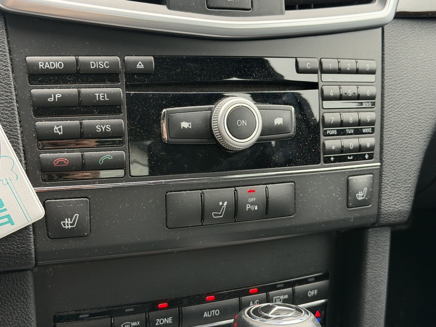 MERCEDES-BENZ E 2009