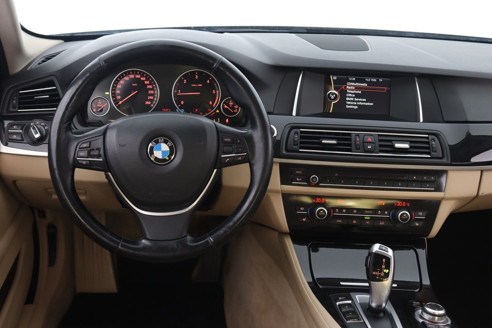 BMW 518 2014