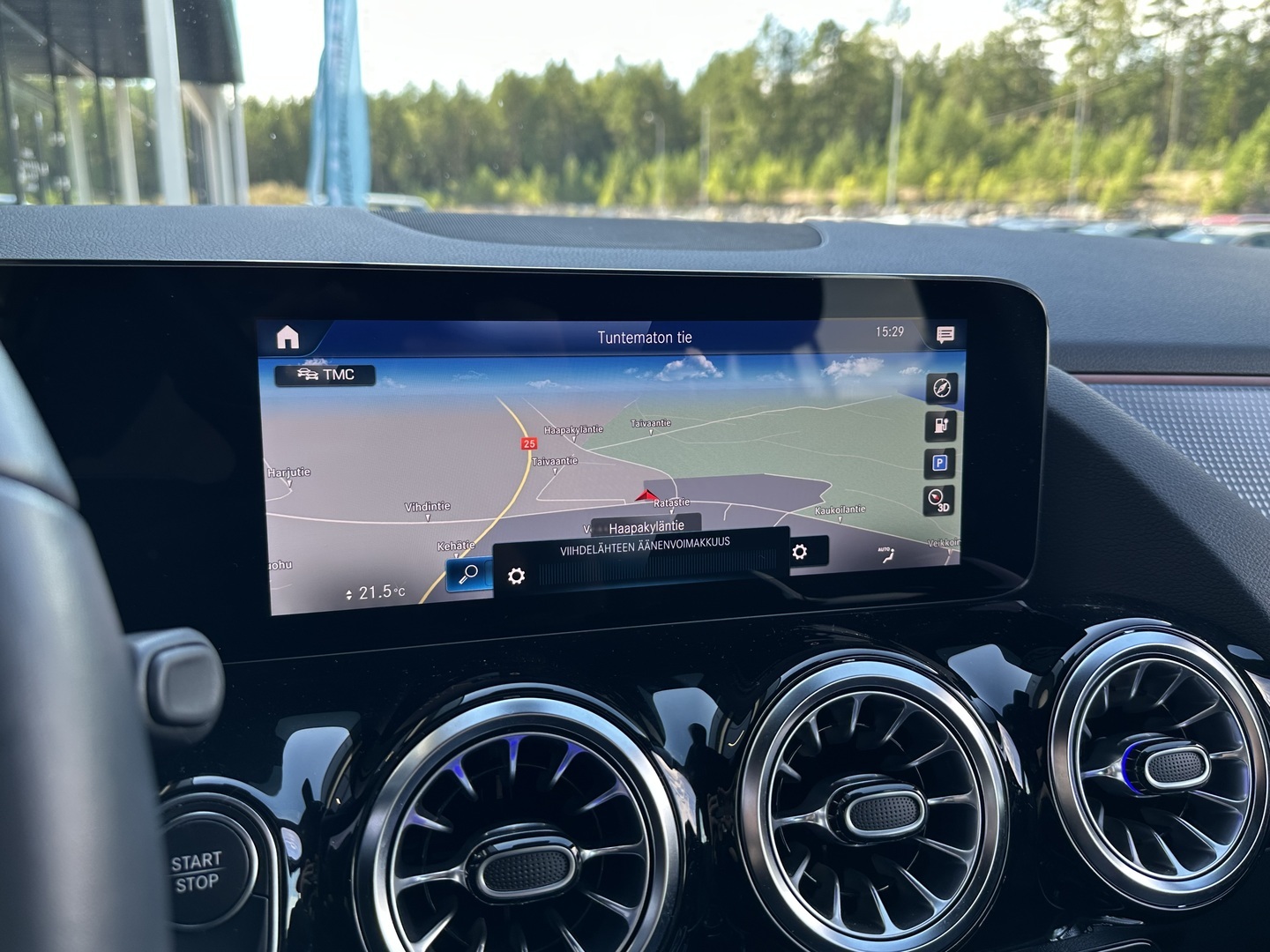 MERCEDES-BENZ EQA 2023