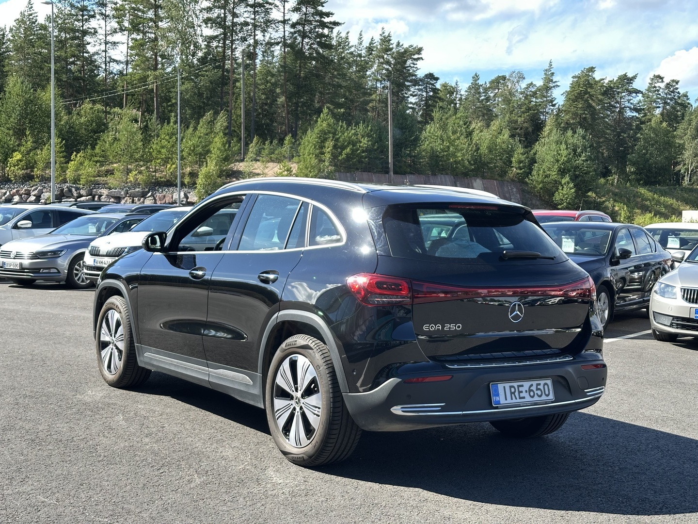 MERCEDES-BENZ EQA 2023