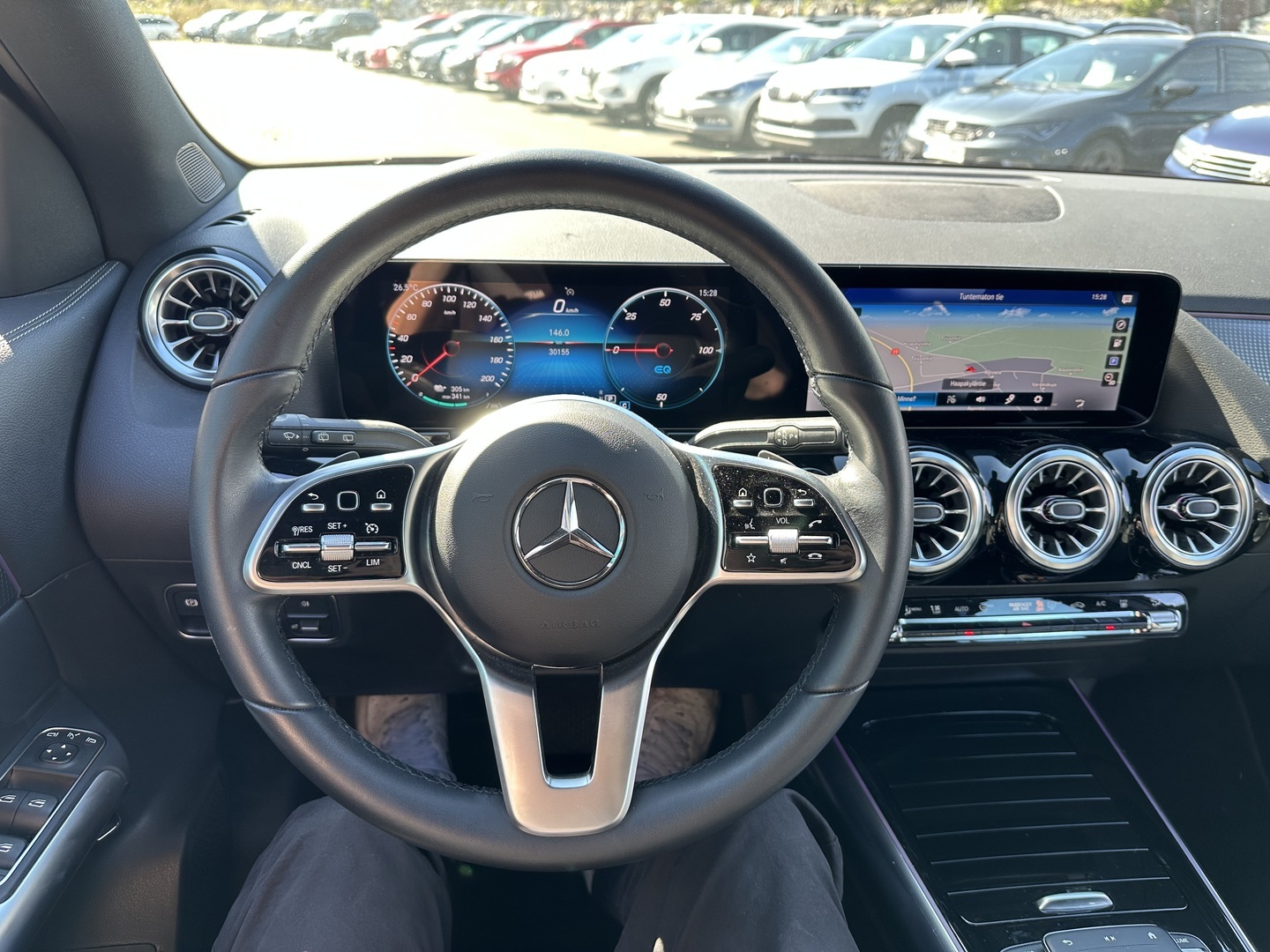 MERCEDES-BENZ EQA 2023