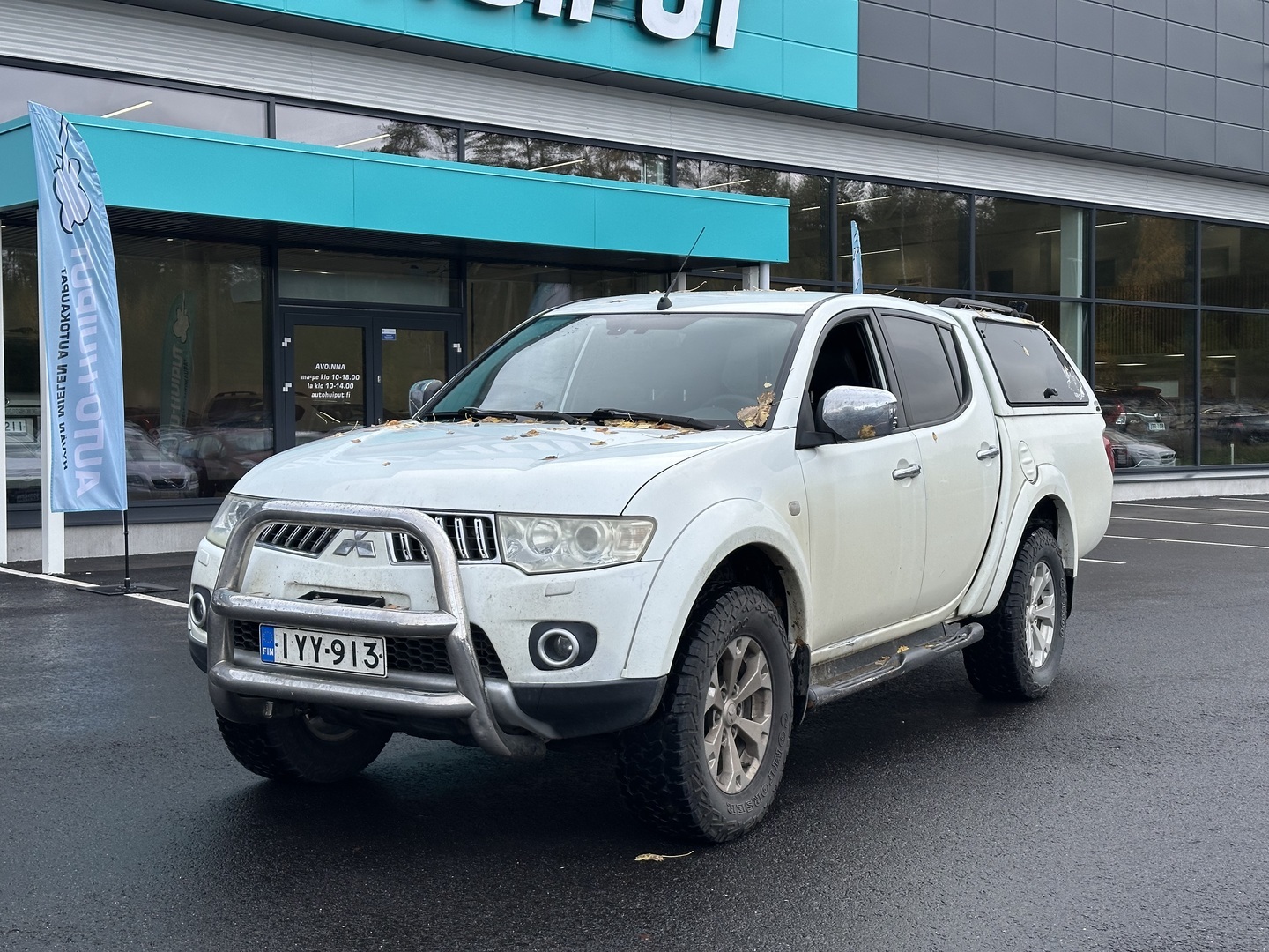 MITSUBISHI L200 2011