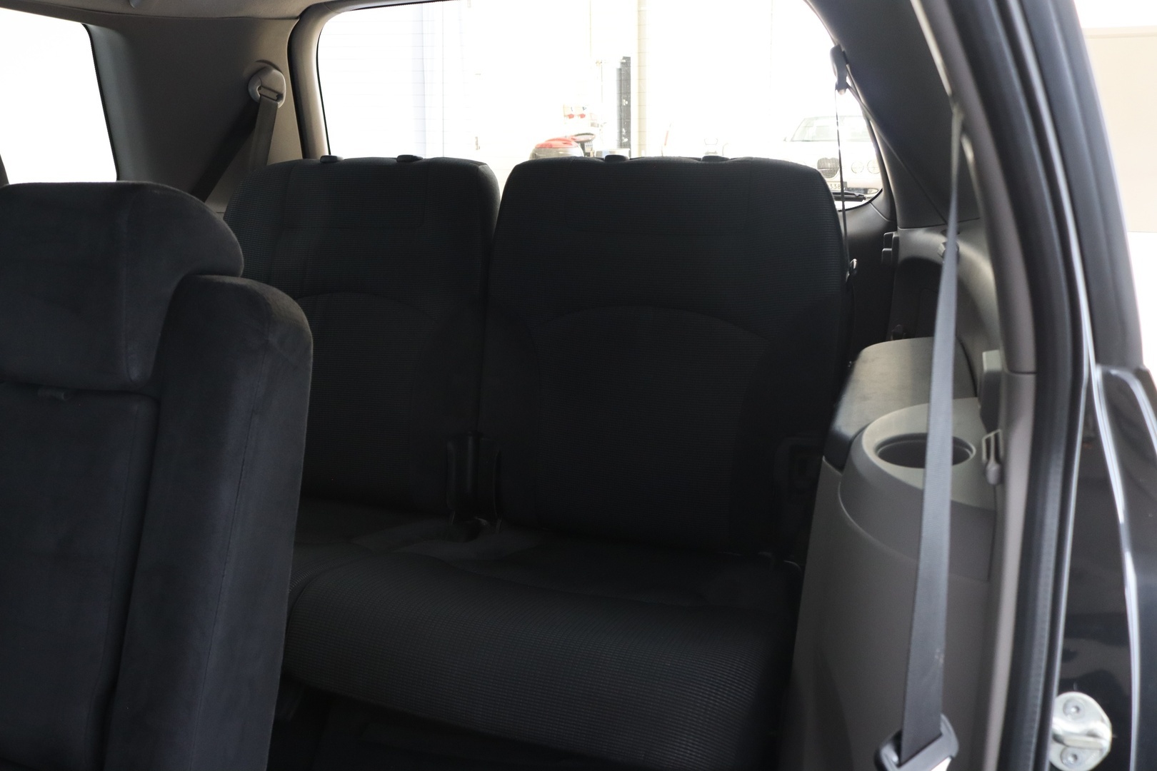 MITSUBISHI Grandis 2006