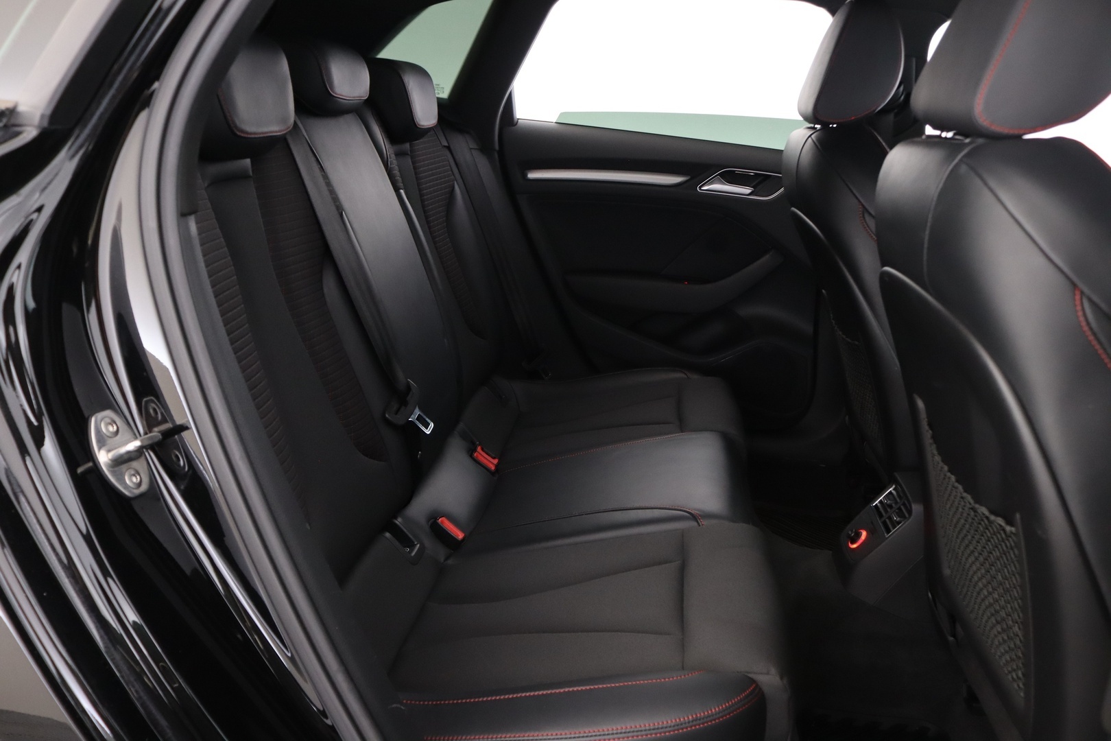 AUDI S3 2015