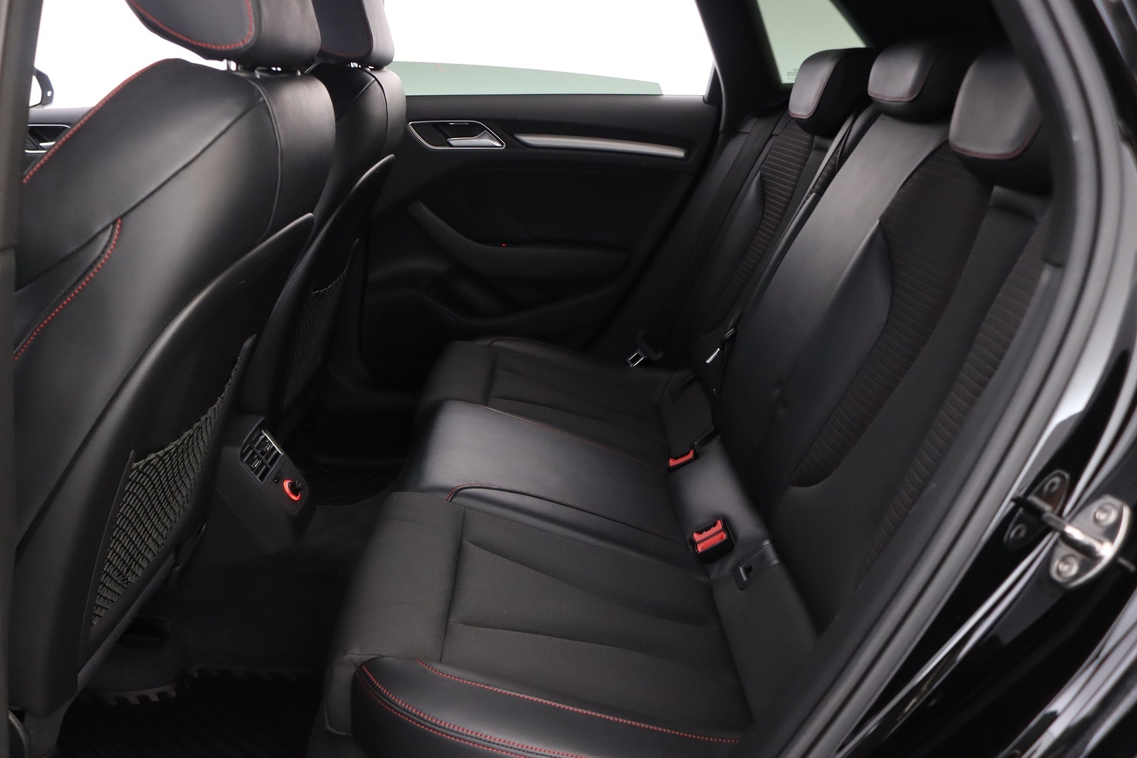 AUDI S3 2015