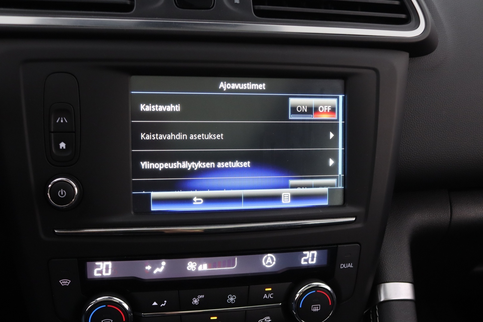 RENAULT Kadjar 2016