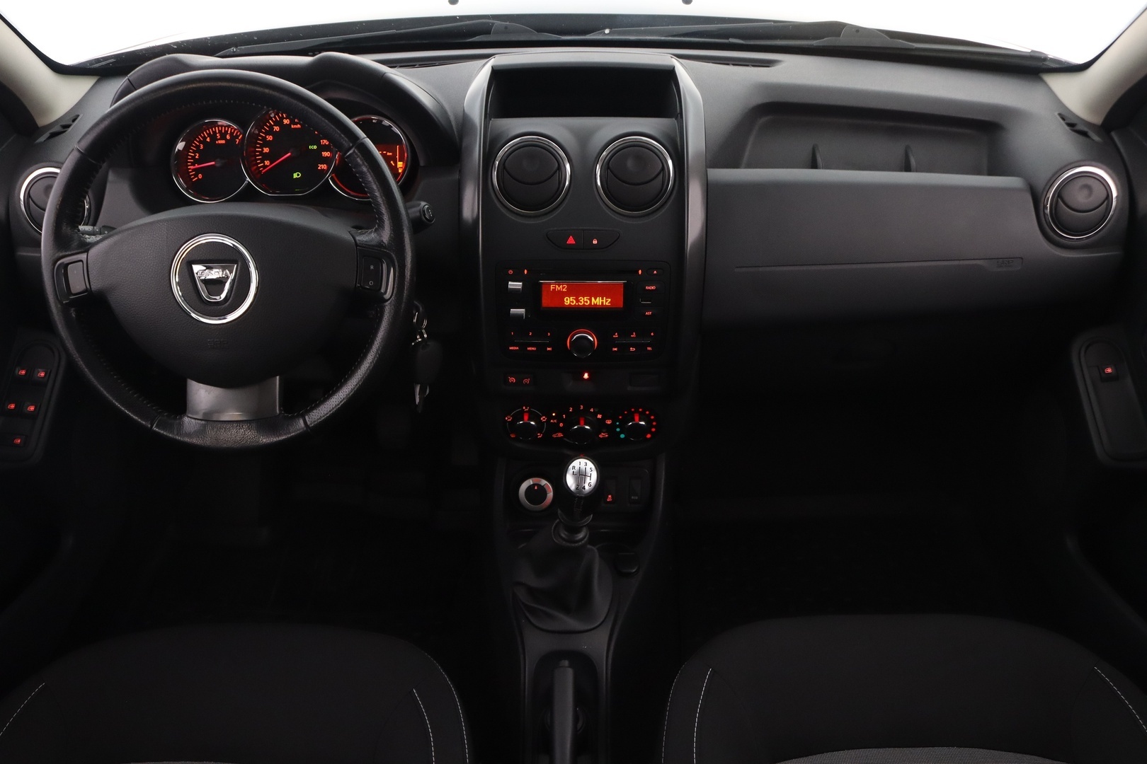 DACIA Duster 2016