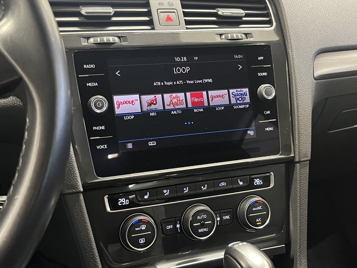 VOLKSWAGEN Golf 2019