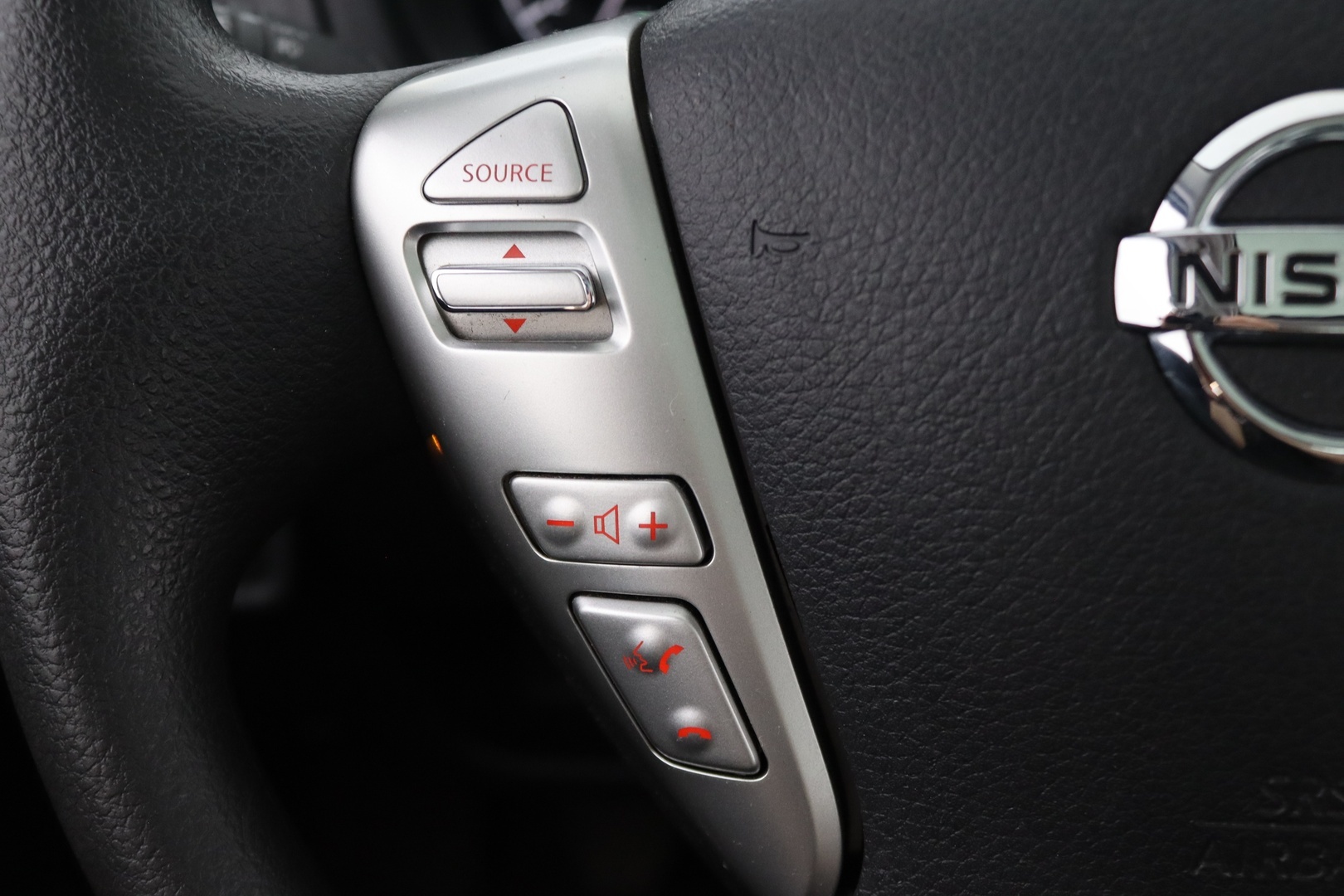 NISSAN Note 2014