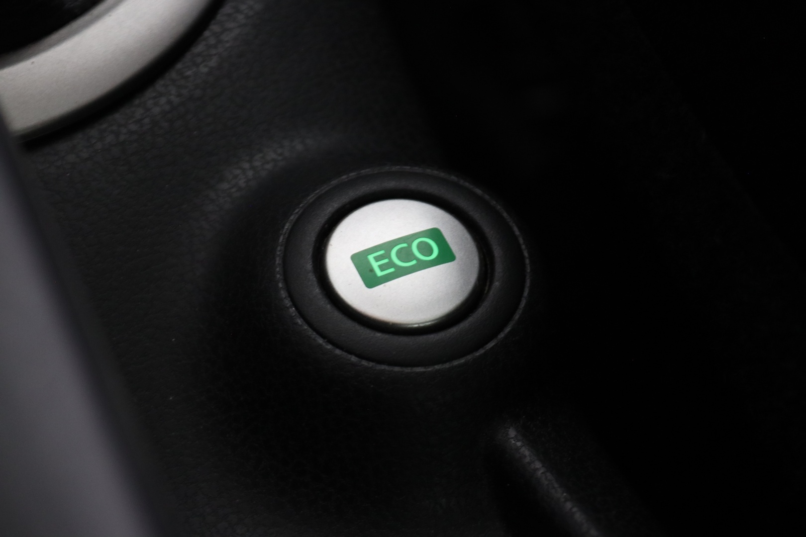 NISSAN Note 2014