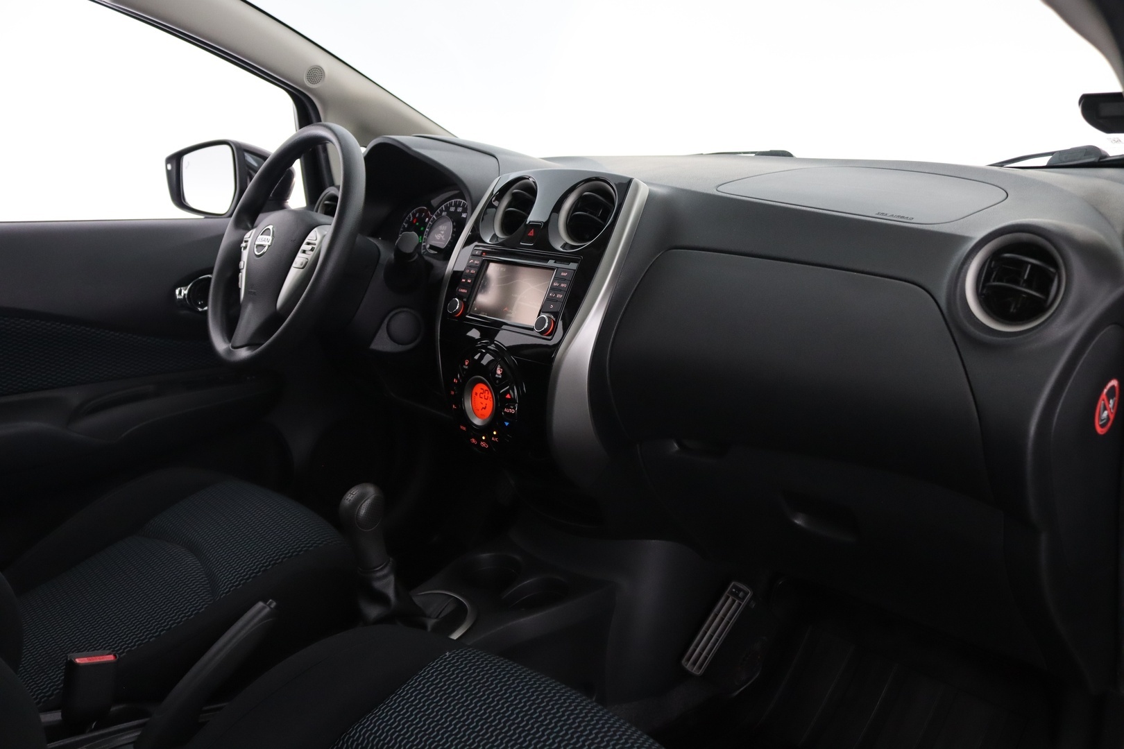 NISSAN Note 2014