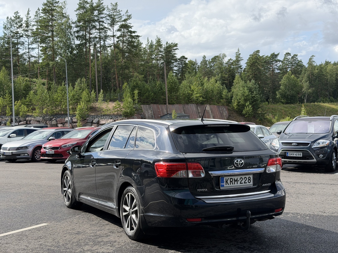 TOYOTA Avensis 2012