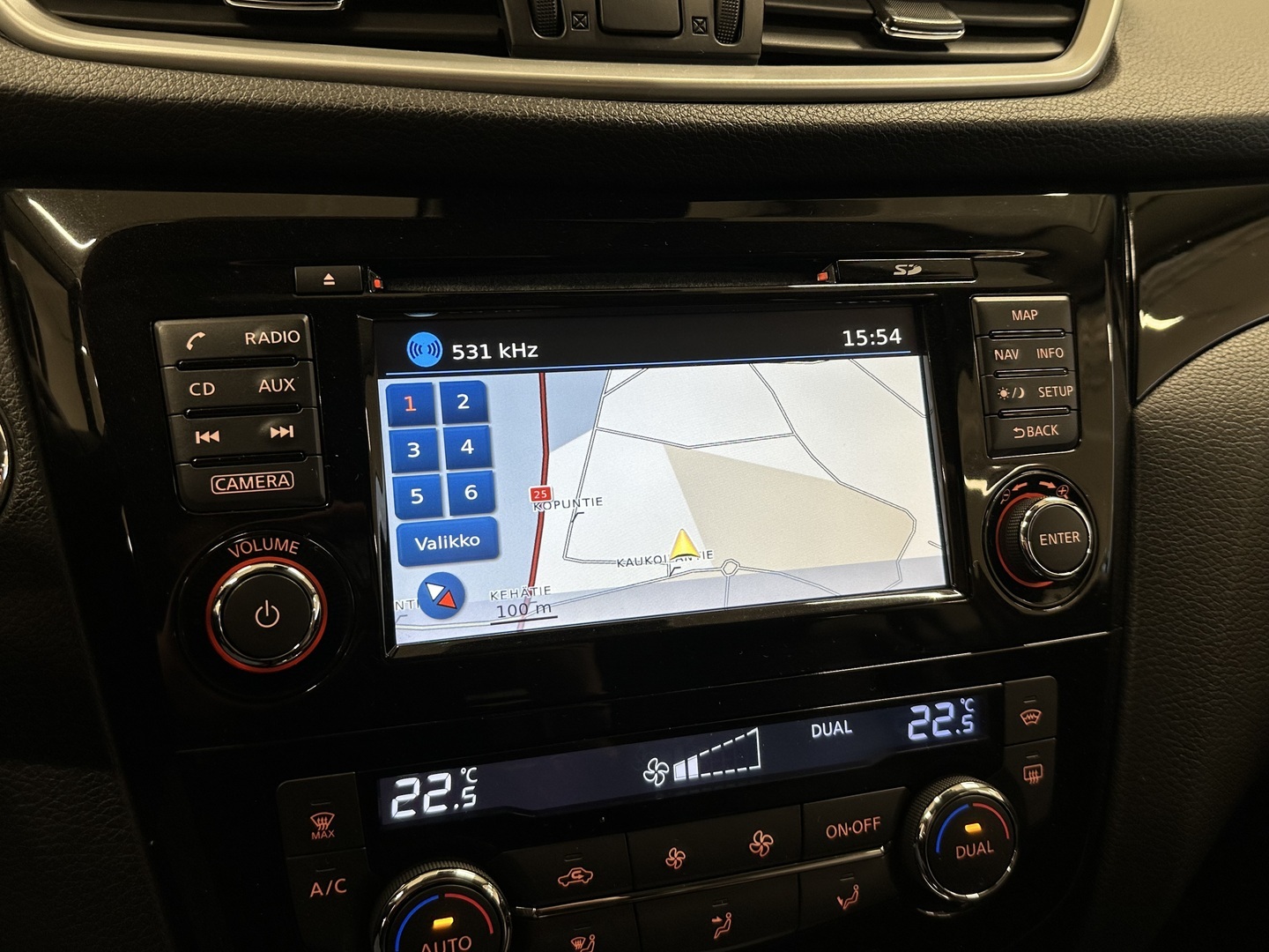 NISSAN Qashqai 2016