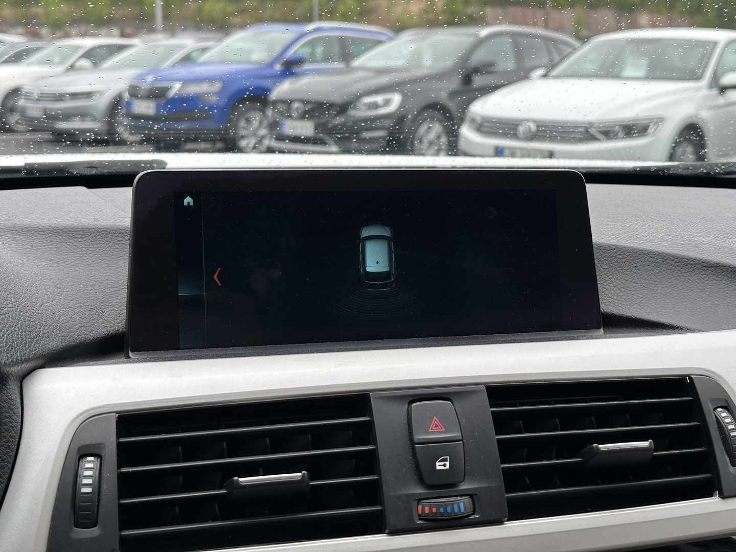 BMW 320 2019