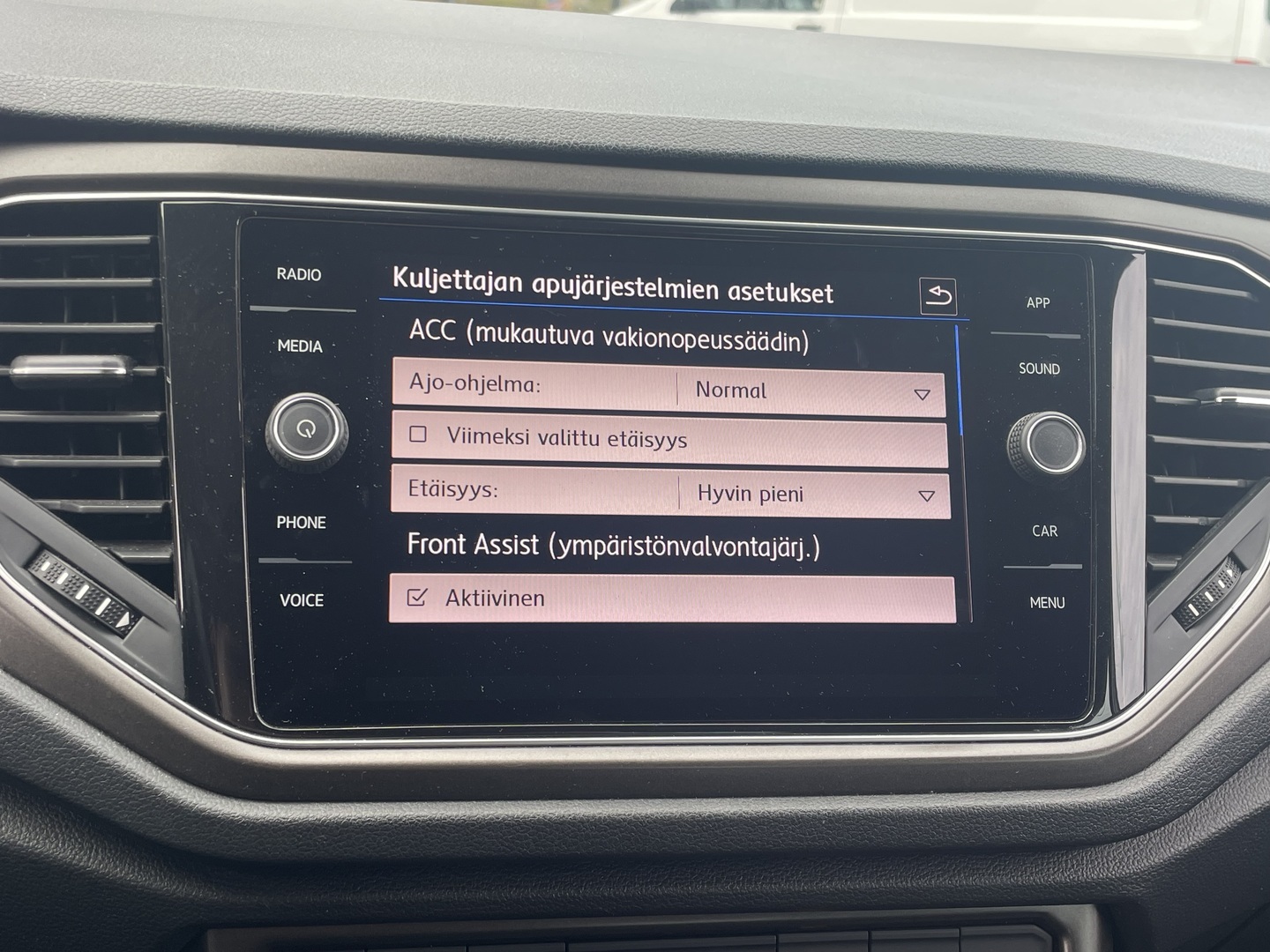 VOLKSWAGEN T-Roc 2018