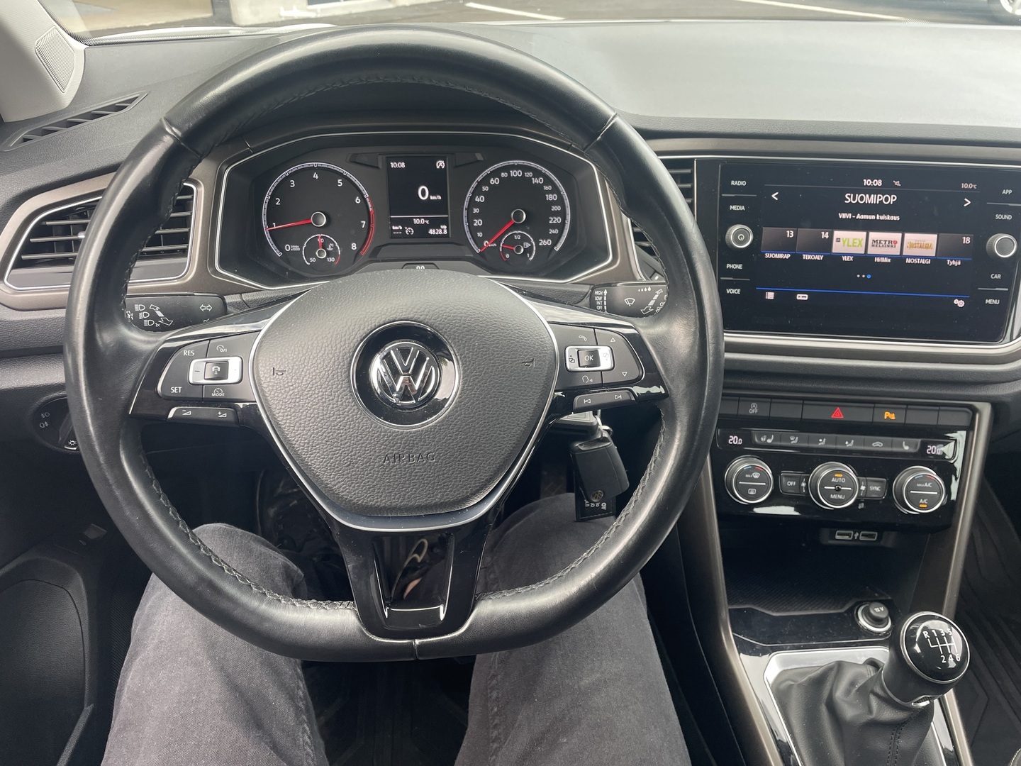 VOLKSWAGEN T-Roc 2018