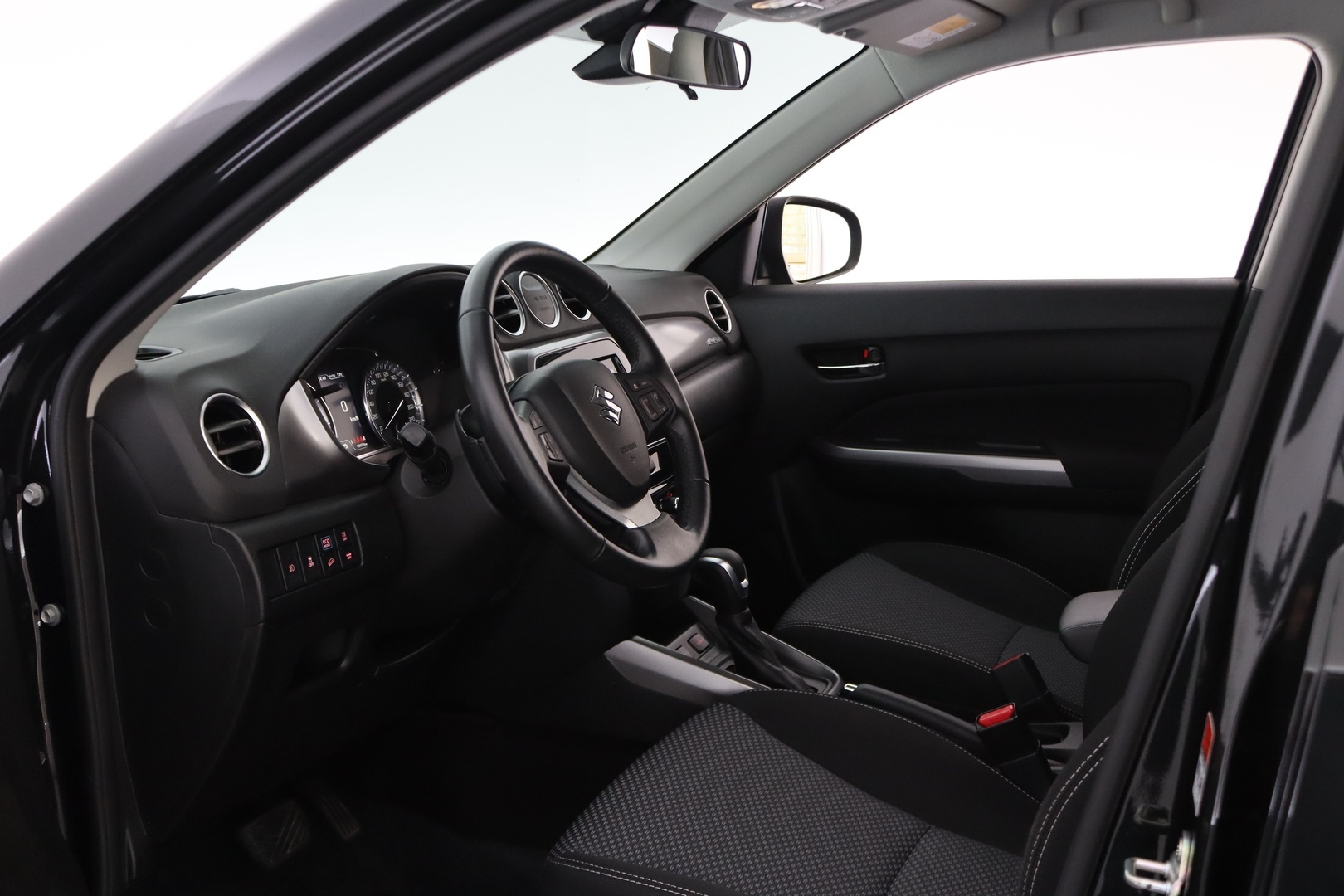 SUZUKI Vitara 2022