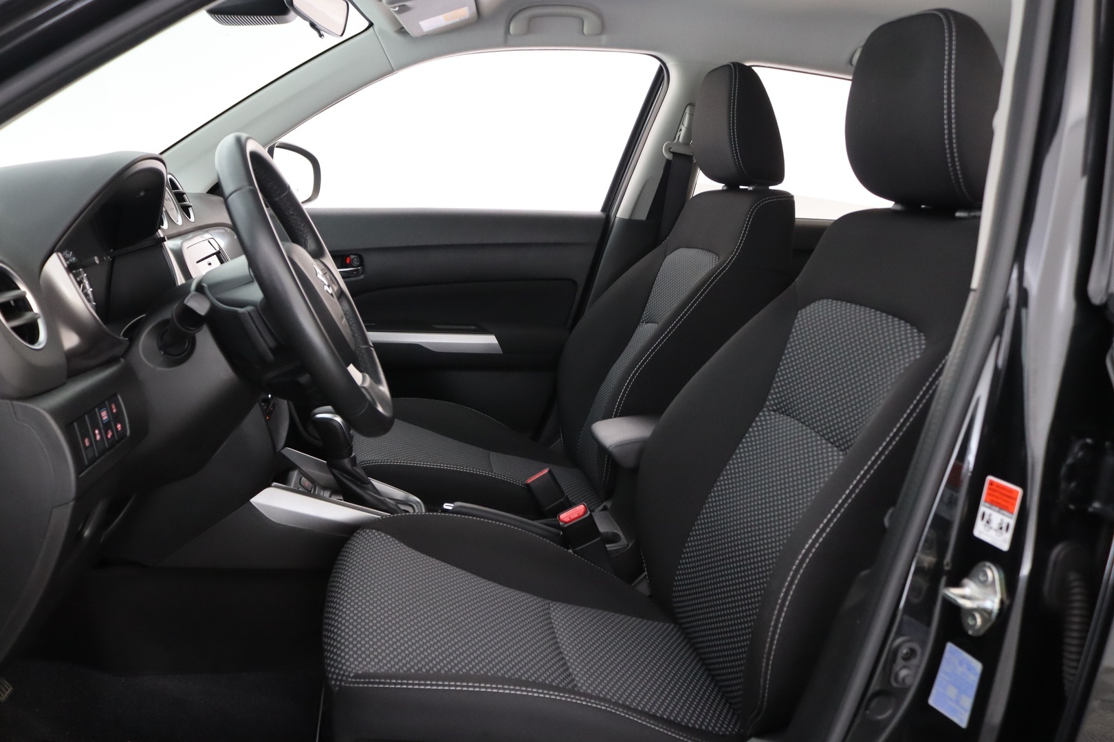 SUZUKI Vitara 2022