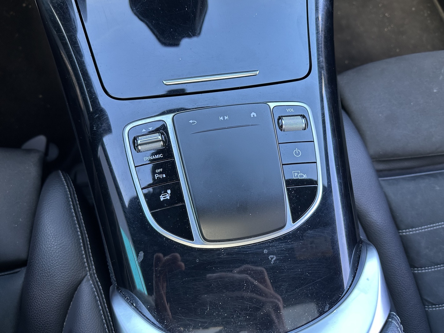 MERCEDES-BENZ EQC 2021