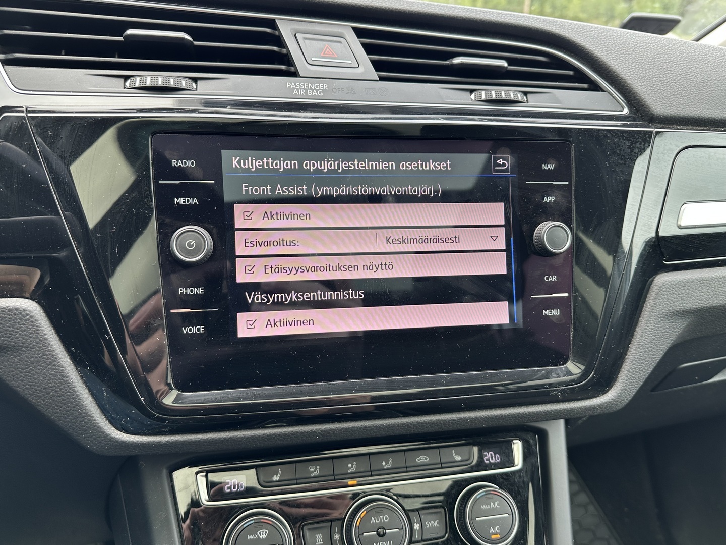 VOLKSWAGEN Touran 2018