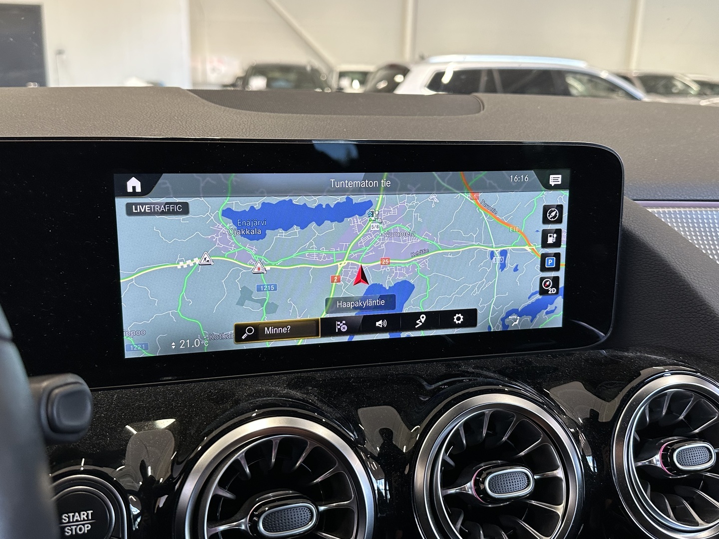 MERCEDES-BENZ EQA 2022