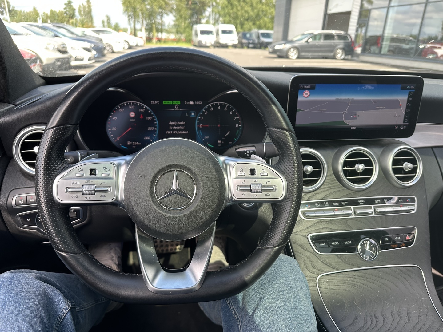 MERCEDES-BENZ C 2020