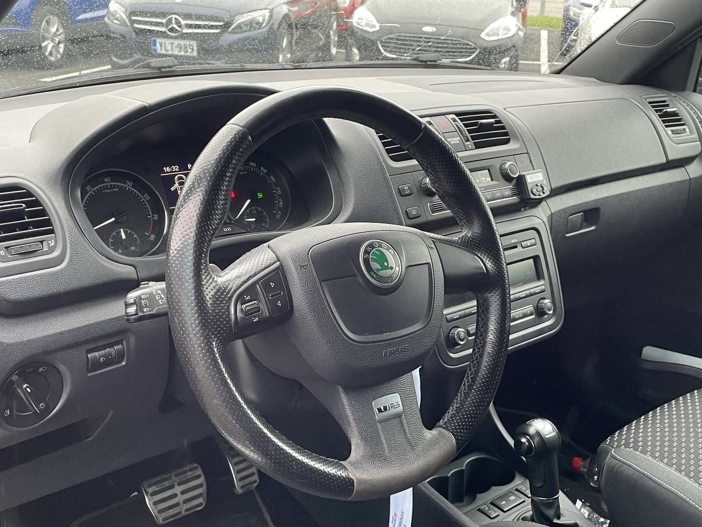 SKODA Fabia 2013