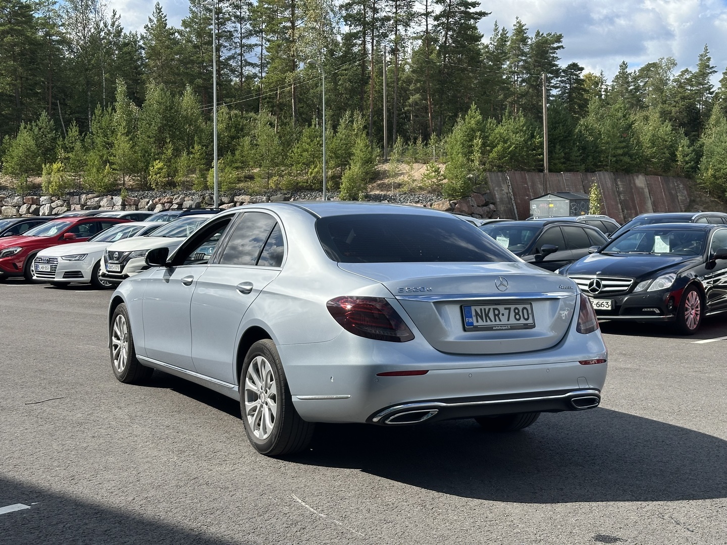 MERCEDES-BENZ E 2017